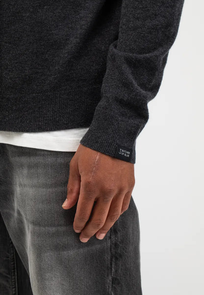 Butcher of Butcher of Blue Clifden Half Zip – Black Melange
