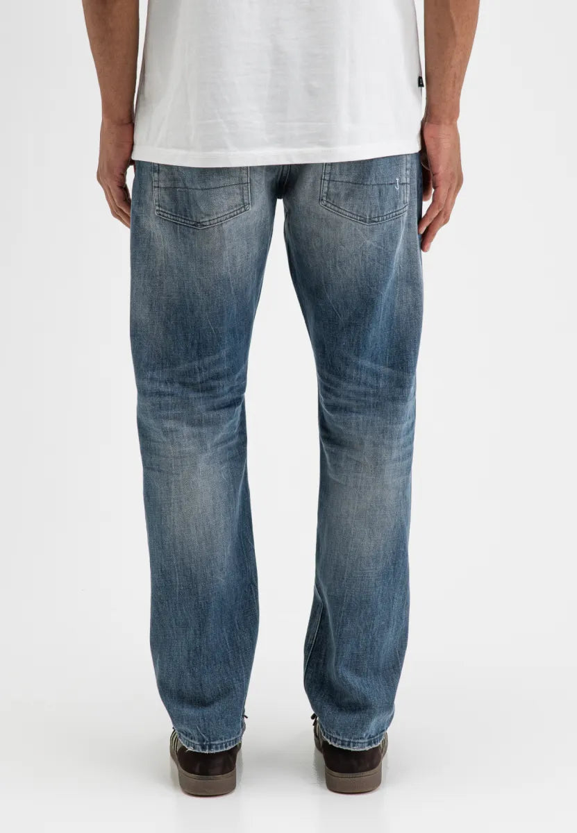 Butcher of Butcher of Blue Stockton Straight Fog Denim – Medium Aged