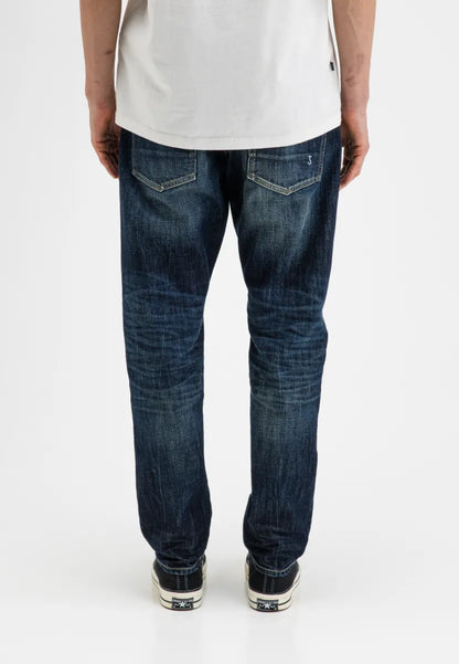 Butcher of Butcher of Blue Stockton Straight Oak Denim – Medium Aged Special